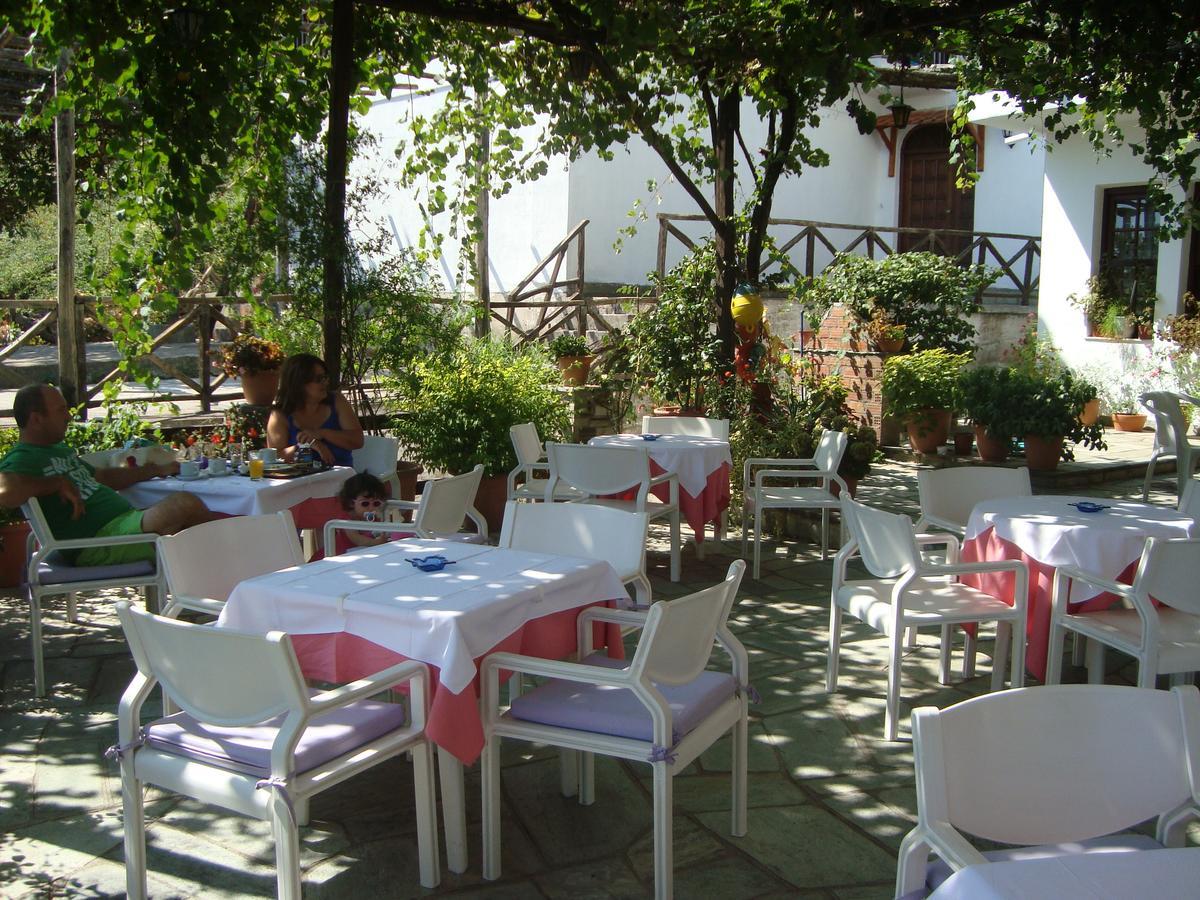 Hotel Sevilli Agios Ioannis  Exteriör bild