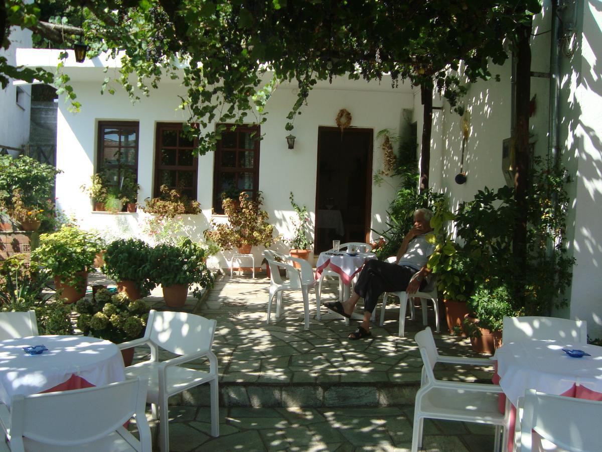 Hotel Sevilli Agios Ioannis  Exteriör bild